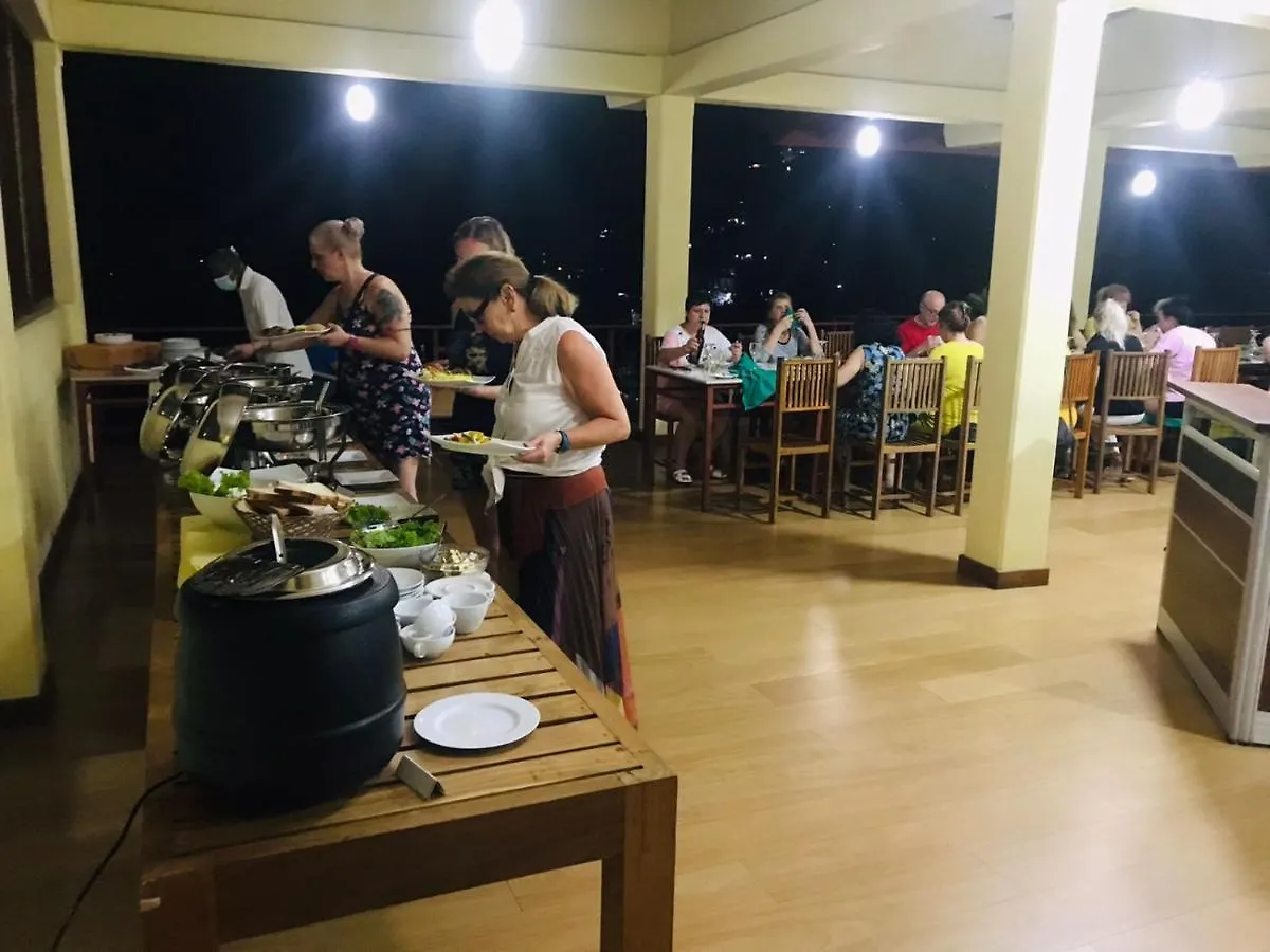 ***  Nature Walk Resort Kandy Sri Lanka