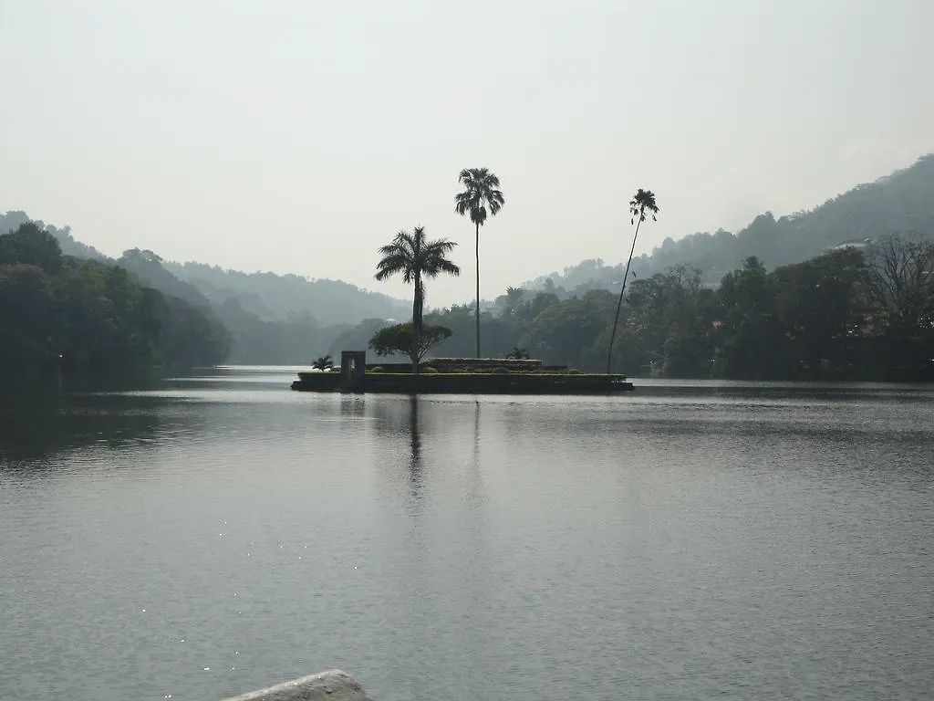Nature Walk Resort Kandy